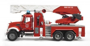 Bruder Mack Granite Fire Engine with Slewing Ladder and Water Pump (02821)